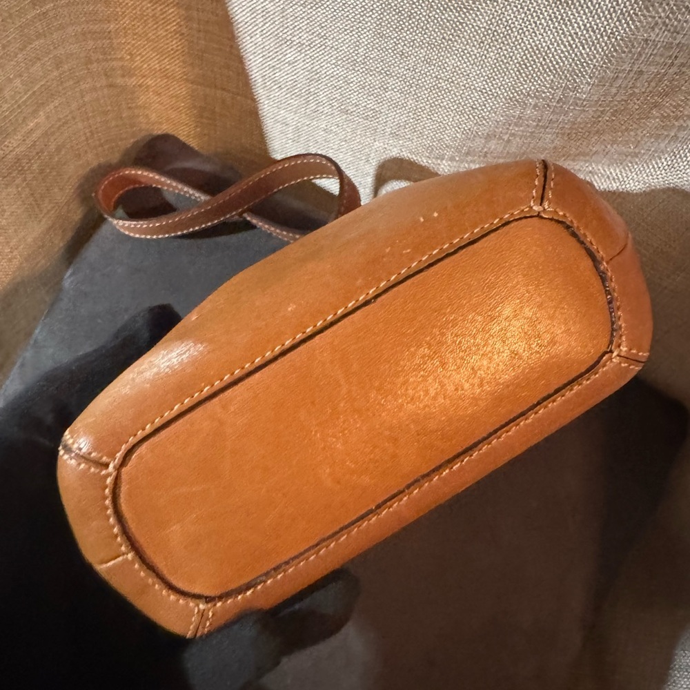 Coach Leather Mini shoulder Bag - Picture 3 of 5